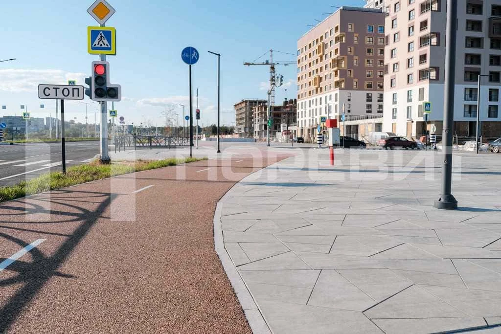 Благоустройство площади ДК Железнодорожников в Екатеринбурге