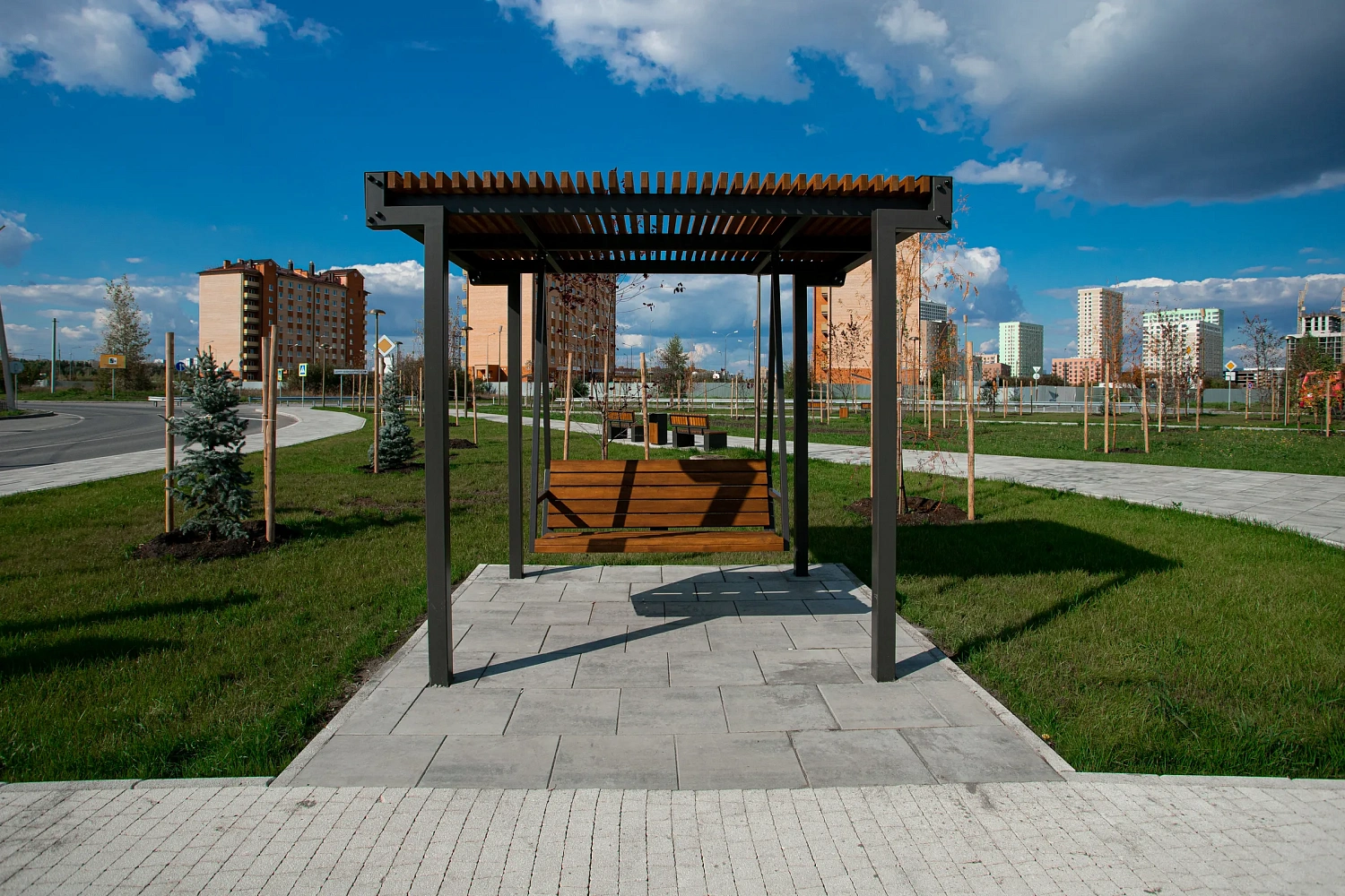 Сквер Медицинских работников в Тюмени