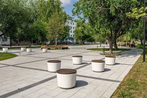 Купите квадратную тротуарную плитку от производителя «Поревит»